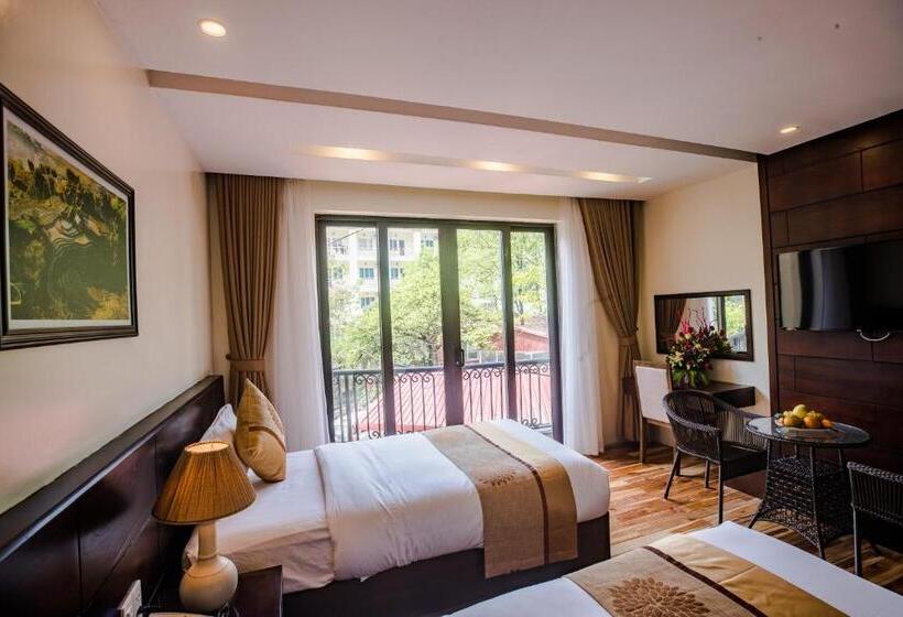 اتاق لوکس, Sapa Green