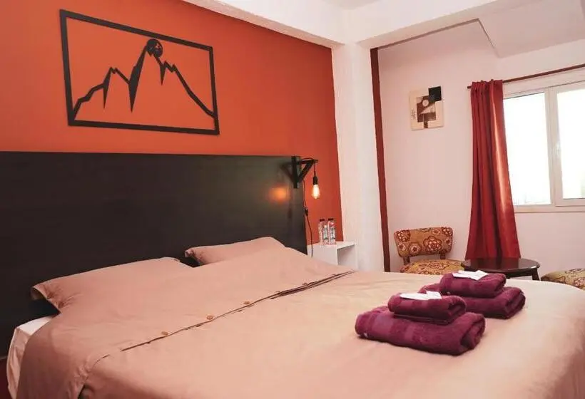 اتاق استاندارد, Oshovia Hostel