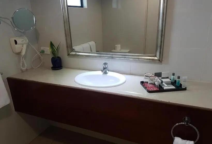 اتاق استاندارد, Paddy S Hotel & Apartments