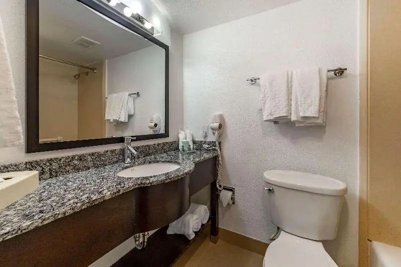 Deluxe Neljän Hengen Huone, Rsam Beach Resort By Cocotel