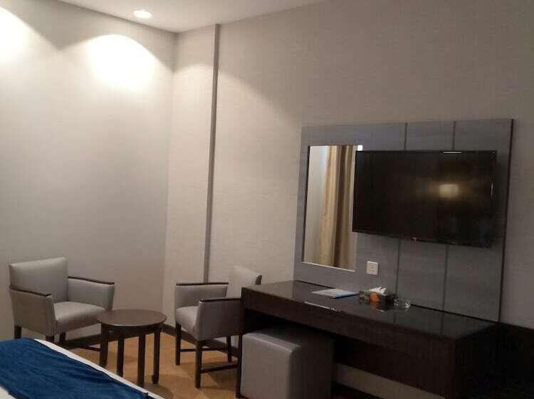 디럭스 룸, Holiday Villa Hail