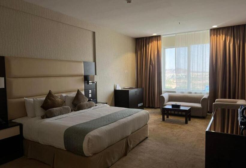 프리미엄 룸, Holiday Villa Hail