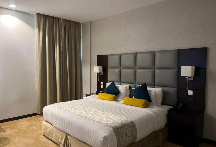 스탠다드 룸 킹사이즈 침대, Holiday Villa Hail