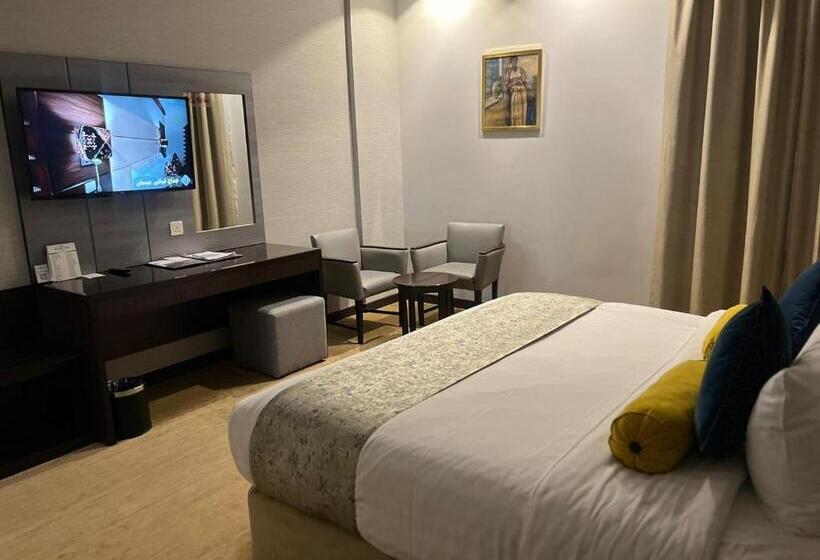 스탠다드 룸 킹사이즈 침대, Holiday Villa Hail