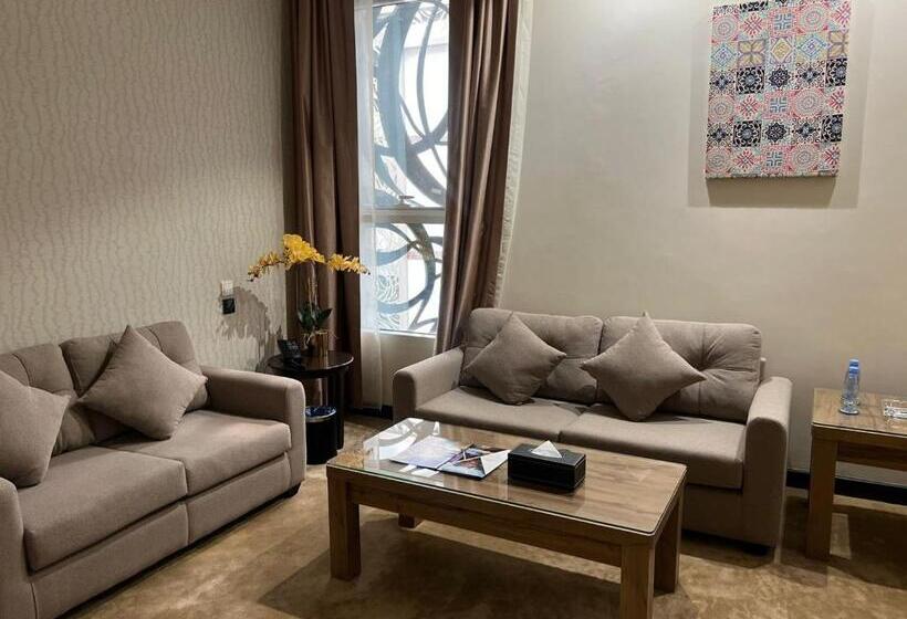 주니어 스위트, Holiday Villa Hail