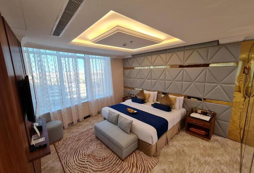 프레지덴셜 스위트, Holiday Villa Hail