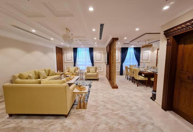 프레지덴셜 스위트, Holiday Villa Hail