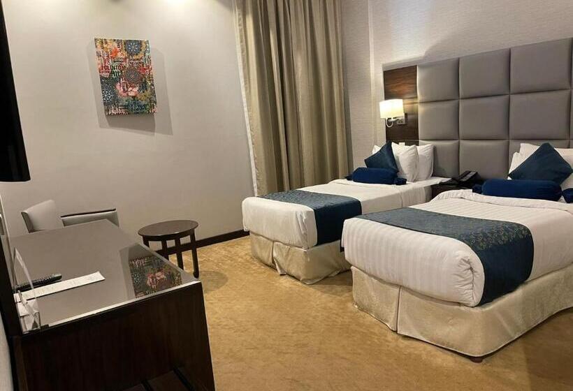 이코노미 룸, Holiday Villa Hail