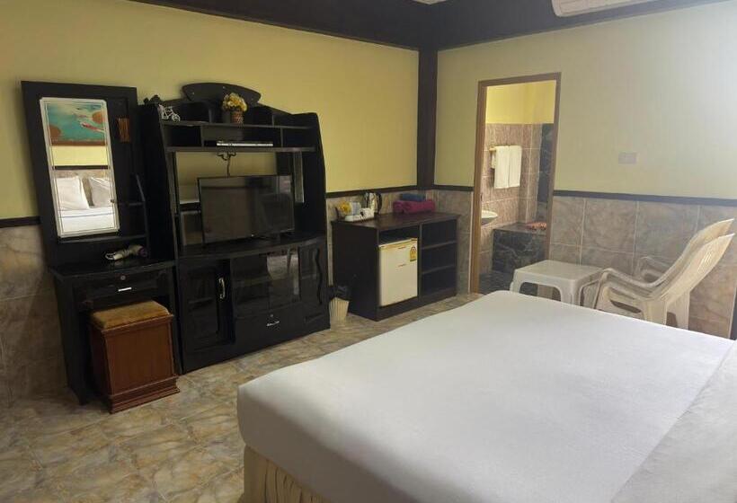 스탠다드 룸, Kata Palace Phuket