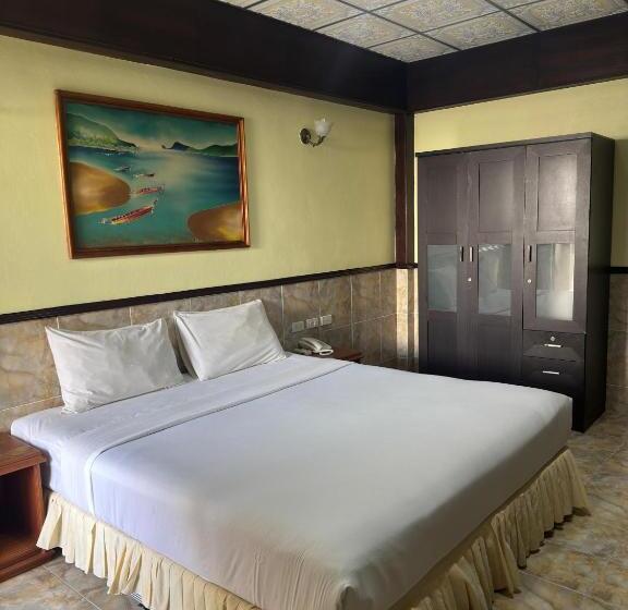 스탠다드 룸, Kata Palace Phuket