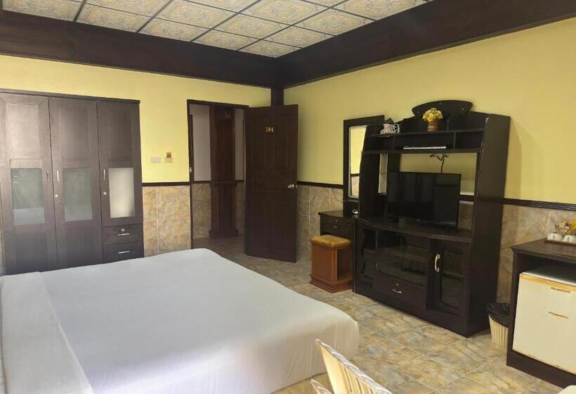 스탠다드 룸, Kata Palace Phuket