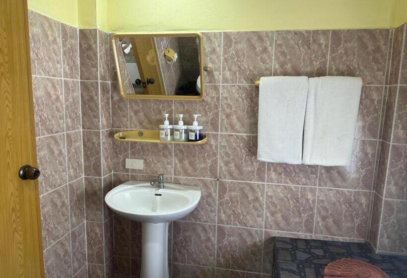 디럭스 룸, Kata Palace Phuket