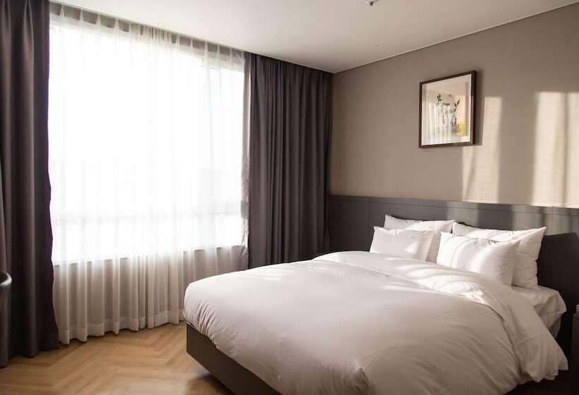 エコノミールーム, Daoom