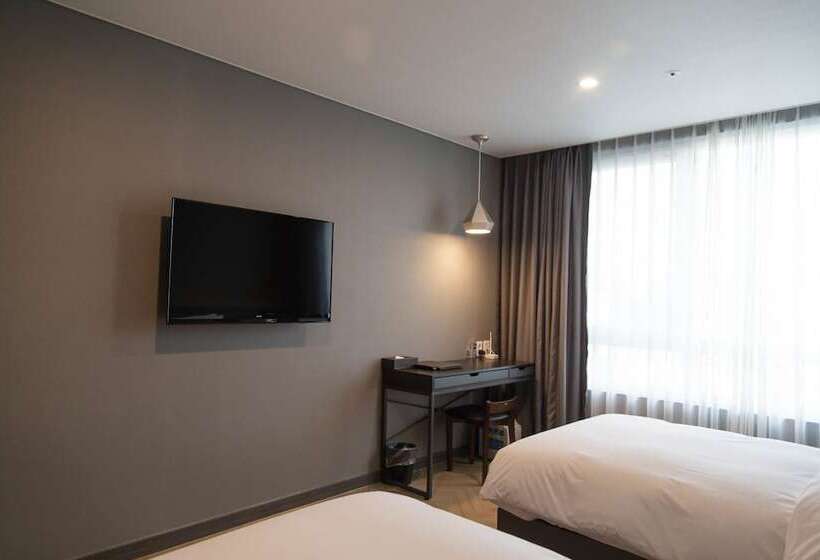 エコノミールーム, Daoom