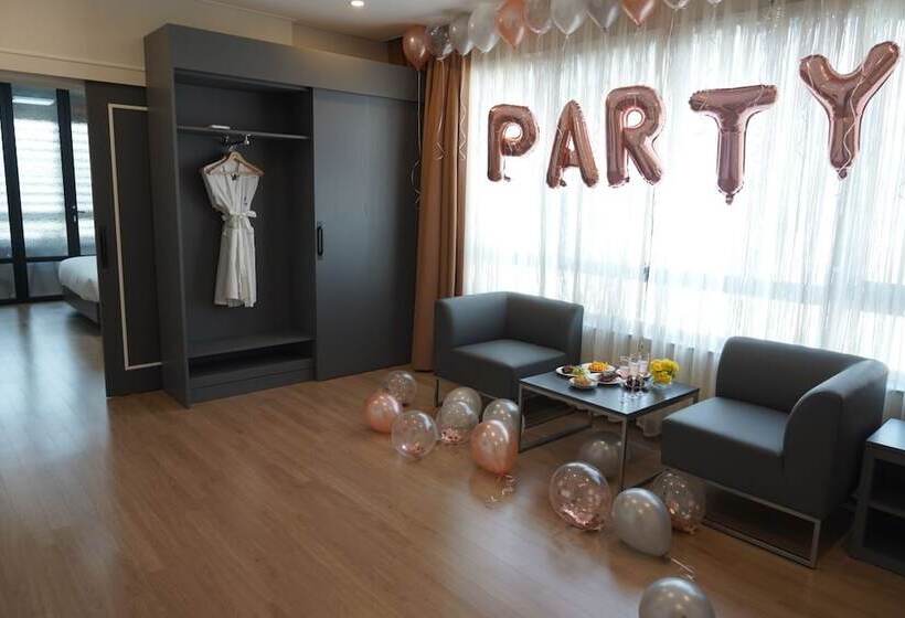 スタンダードルーム, Daoom