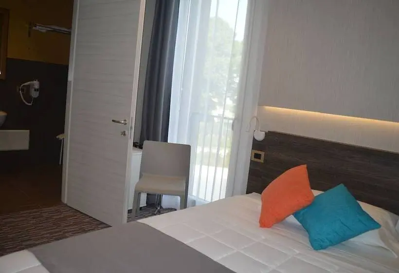 スタンダードルーム, Enjoy