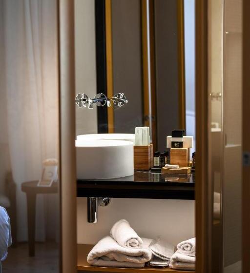 디럭스 룸, S Paul City