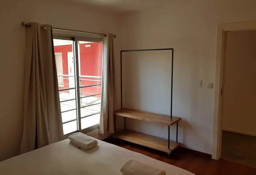 スタンダードルーム, Circus Hostel&hotel Montevideo