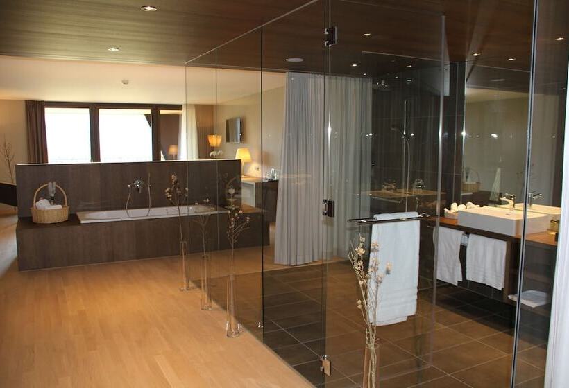 可观山景的小型套房, Gasthaus Badhof Golf