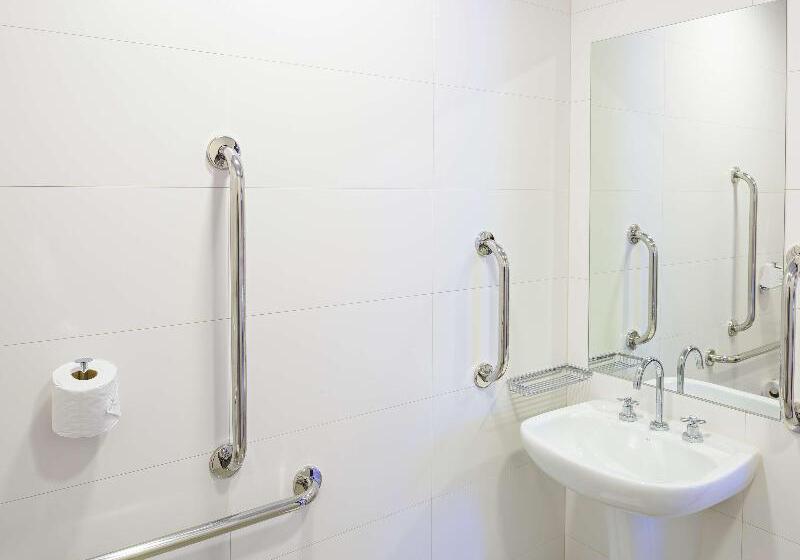 דירת חדר, Ibis Budget Santos Gonzaga