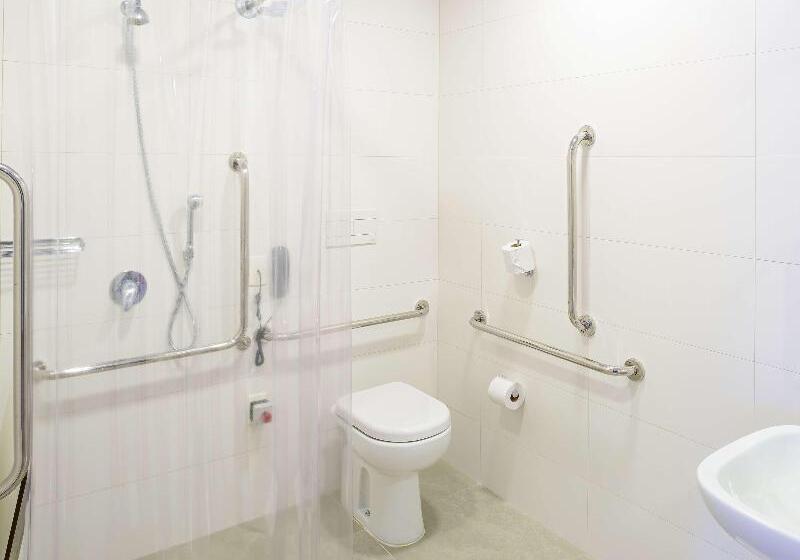 דירת חדר, Ibis Budget Santos Gonzaga