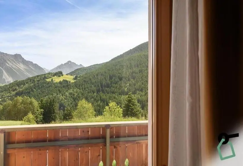 バルコニー付きデラックスルーム, Hotiday Bormio Valdidentro
