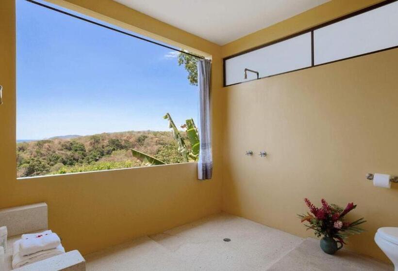 اتاق لوکس با چشمانداز دریا, Anamaya Resort