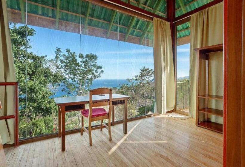 اتاق استاندارد چهار تخته با چشمانداز دریا, Anamaya Resort