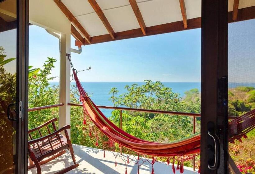 اتاق استاندارد چهار تخته با چشمانداز دریا, Anamaya Resort