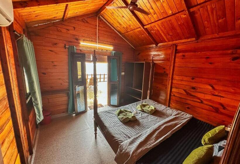 Номер Deluxe Вид на Море с Балконом, O3 Beach Resort
