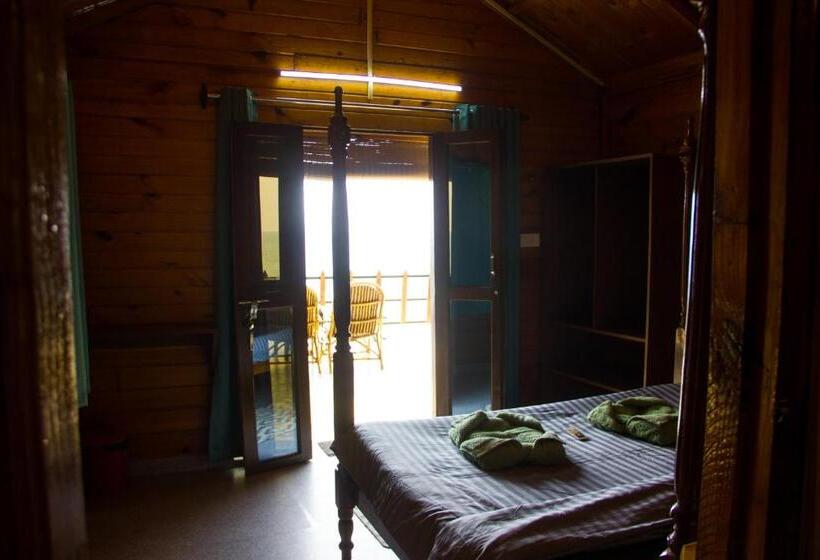 חדר דלוקס עם מרפסת נוף לים, O3 Beach Resort