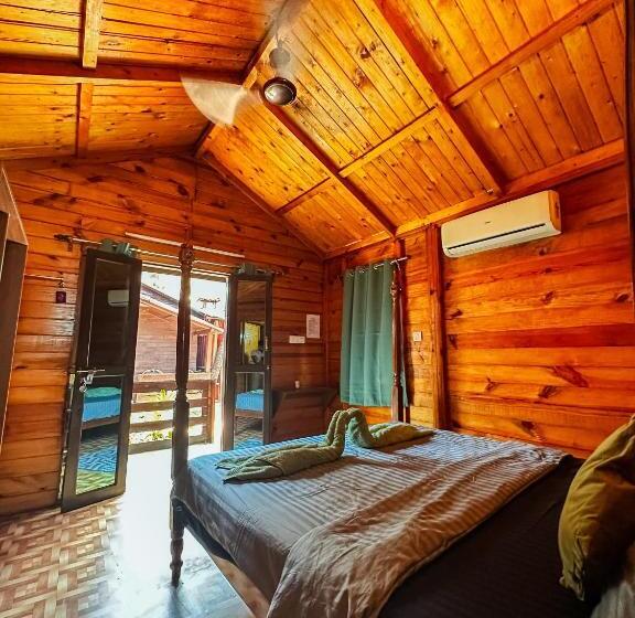 Номер Deluxe Вид на Море Боковой, O3 Beach Resort