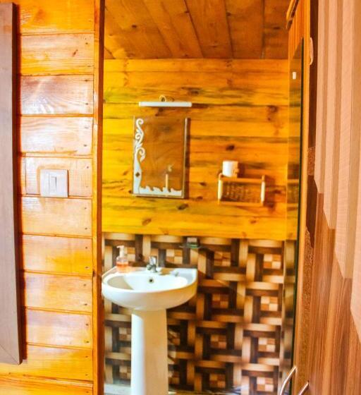 חדר משפחתי צדדי נוף לים, O3 Beach Resort