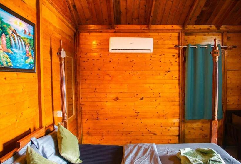 קוטג'' סופריור, O3 Beach Resort