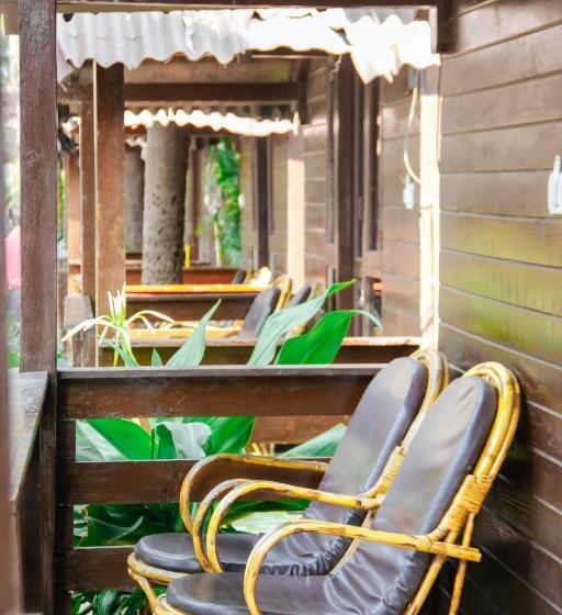 Семейный Номер Боковой Вид на Море, O3 Beach Resort