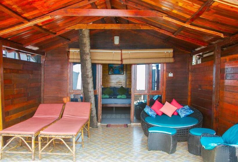 קוטג'' סופריור, O3 Beach Resort