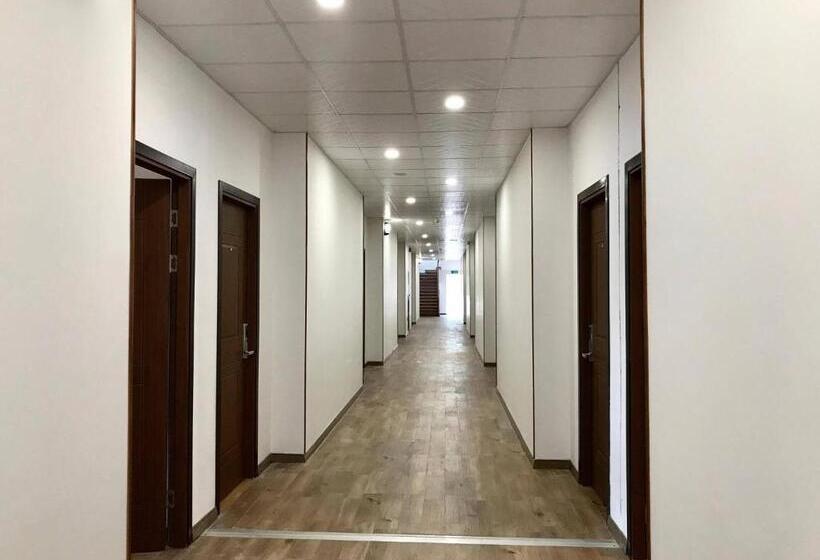 اتاق استاندارد سه نفره, Oceanward Hotel & Resort