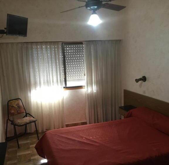 اتاق استاندارد یک نفره, Condor