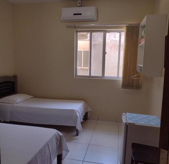 חדר סטנדרט לשלושה, Stela Maris