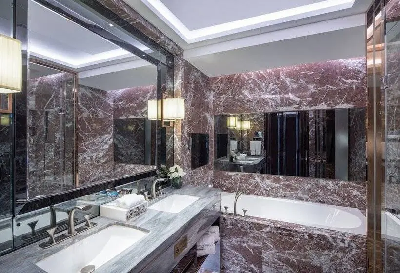 デラックススイート, Wyndham Grand Foshan Gaoming
