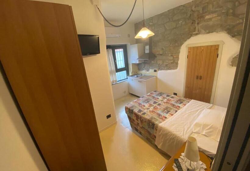 디럭스 룸, Macloud Pub B&b