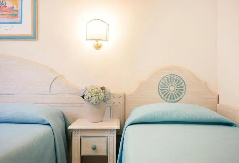 ジュニアスイート, Hotiday Room Collection   Baja Sardinia