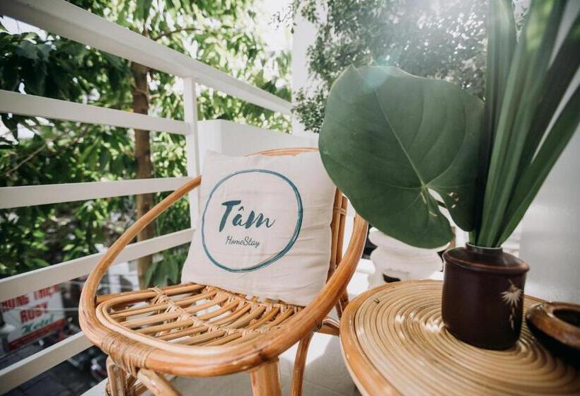 اتاق لوکس با بالکن, Tâm Homestay