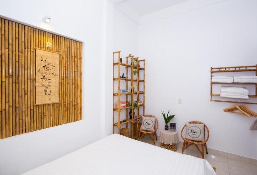 اتاق لوکس با بالکن, Tâm Homestay