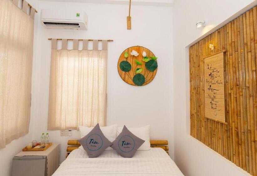 اتاق لوکس با بالکن, Tâm Homestay