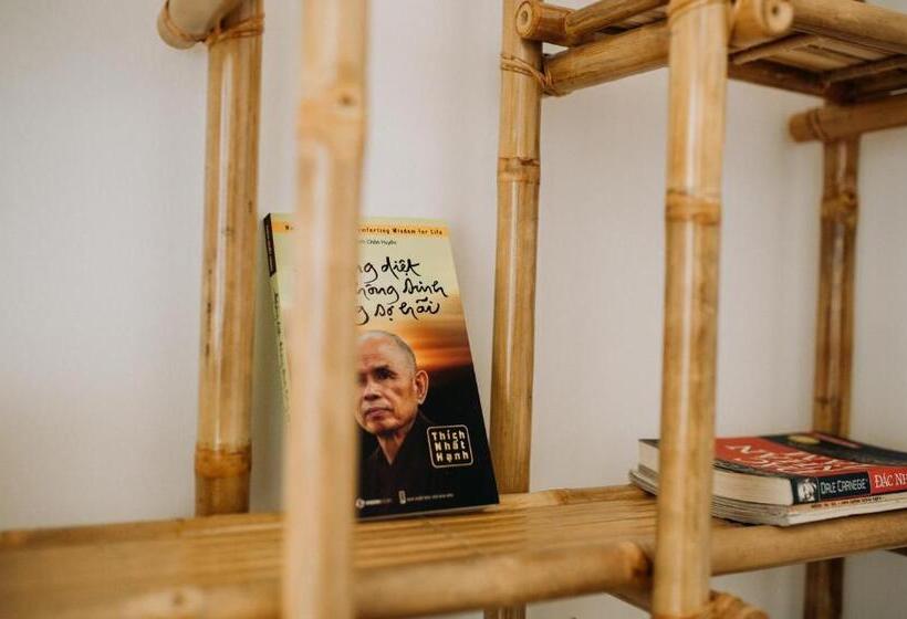 اتاق لوکس با بالکن, Tâm Homestay