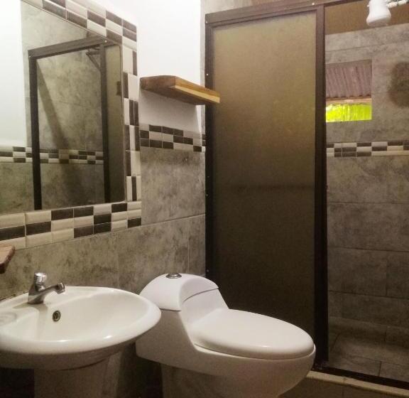 带1个卧室的带阳台的公寓, Zeneidas Surf Garden