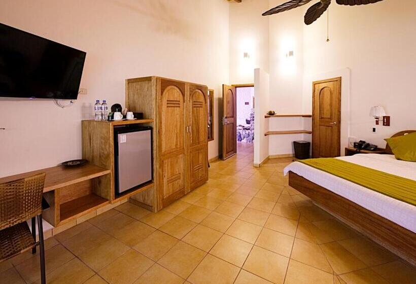Номер Deluxe Кровать Кинг, Arahuana Jungle Resort & Spa
