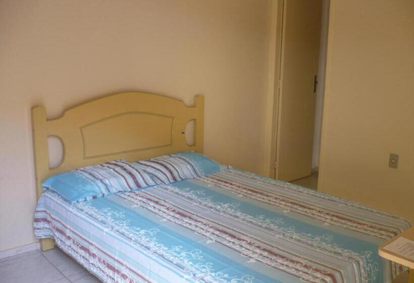 이코노이 4인룸, Guilet