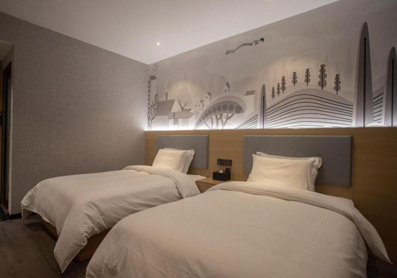 חדר סופריור, Thank Inn Chain Hotel Hunan Huaihua Hecheng District South High Speed Rail Station